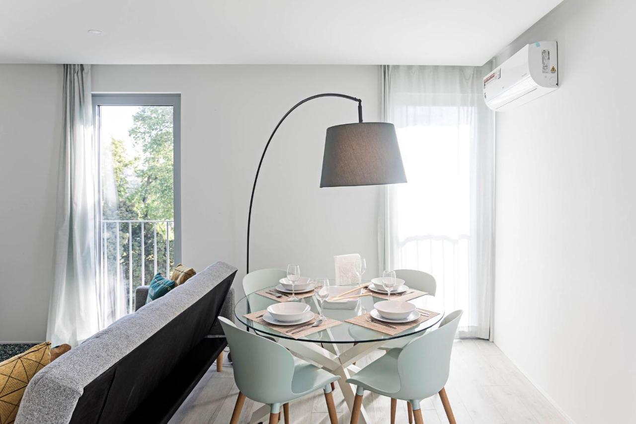 Stylish Flat W/ Gym & Parking By Lovelystay Porto Luaran gambar